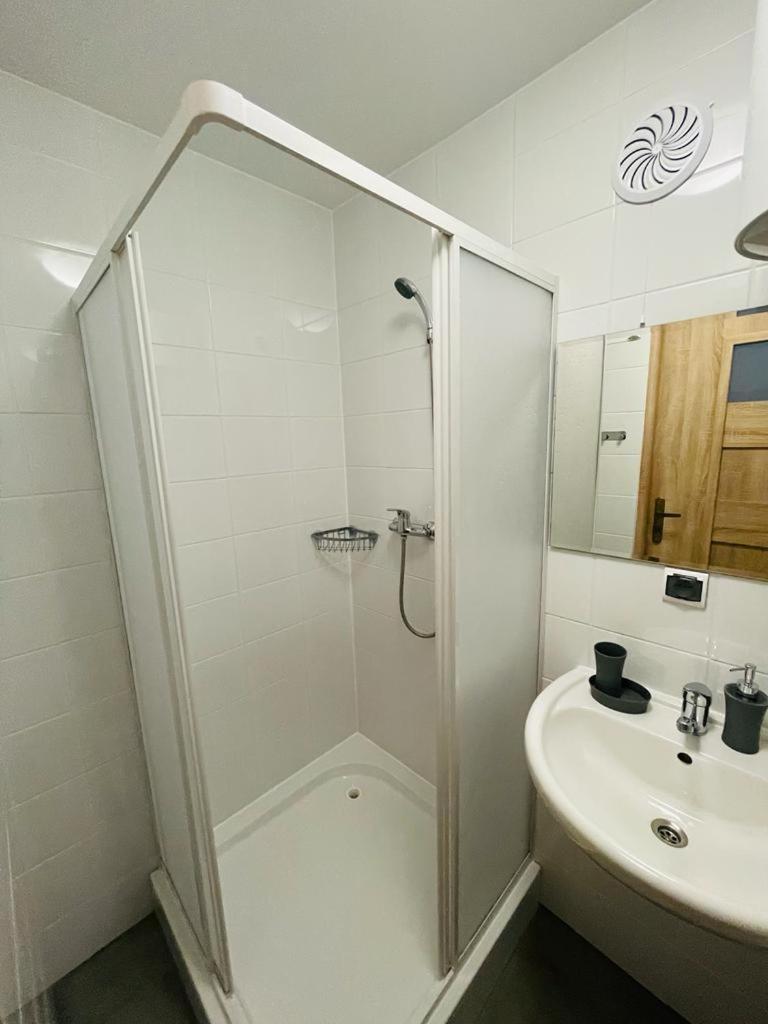 Apartamenty Cegielka Гонски Экстерьер фото