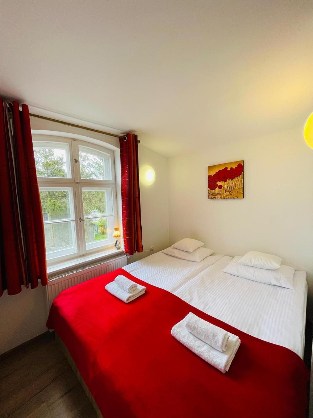 Apartamenty Cegielka Гонски Экстерьер фото